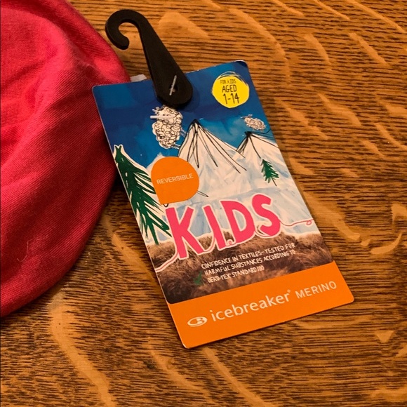 Reversible Merino Beanie - Picture 6 of 7